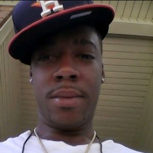 Meet your Posher, Demauriel